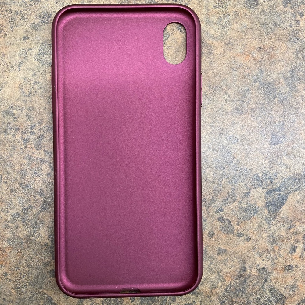 IPhone XR Case - Picture 2 of 3